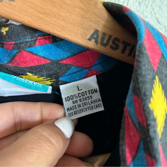 Vintage > 1990s LONG SLEEVE BUTTON DOWN FUNKY AZTEC PRINT WESTERN SHIRT > L - Picture 10 of 10